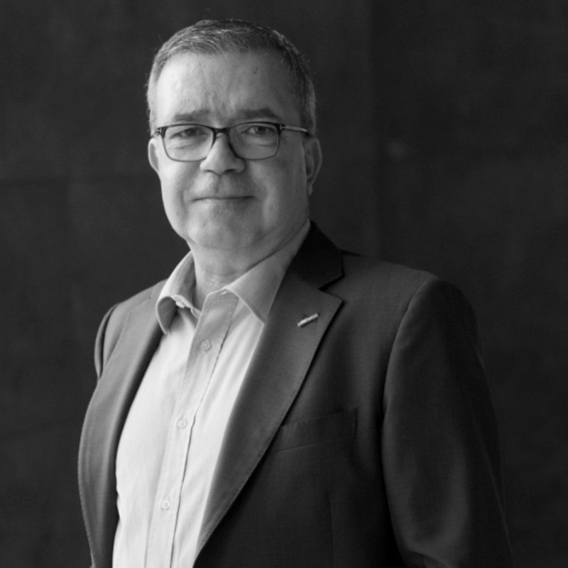 Raul Magalhães - Especialista em Logística Internacional, Cadeias Globais e Transformação Operacional